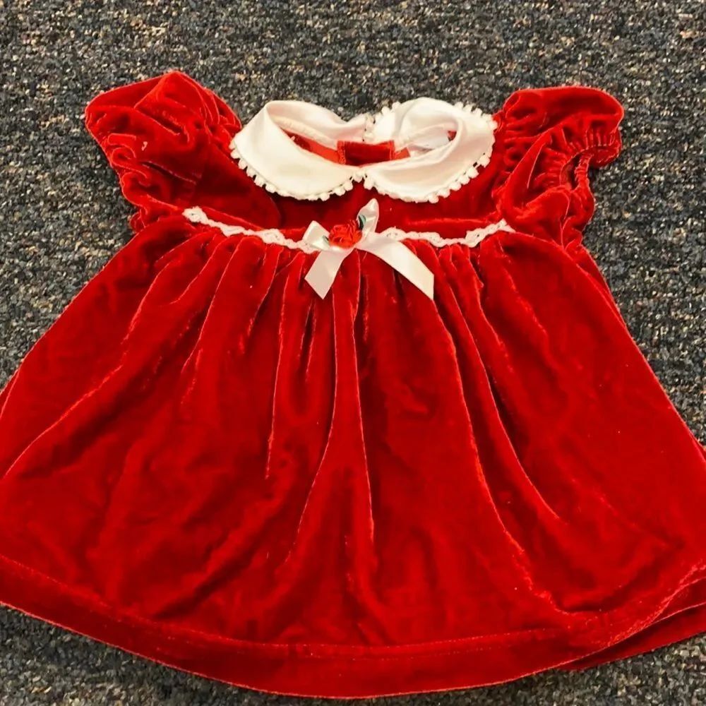 Red velvet Dress sz. 6-9 months
